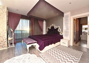 من افخم الفلل في الانيا - اطلالة ساحرة على البحر والقلعة - في مركز الانيا 