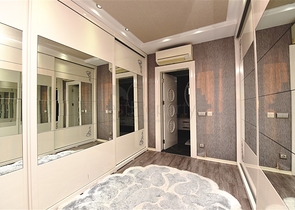 من افخم الفلل في الانيا - اطلالة ساحرة على البحر والقلعة - في مركز الانيا 