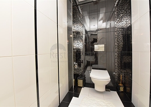 من افخم الفلل في الانيا - اطلالة ساحرة على البحر والقلعة - في مركز الانيا 