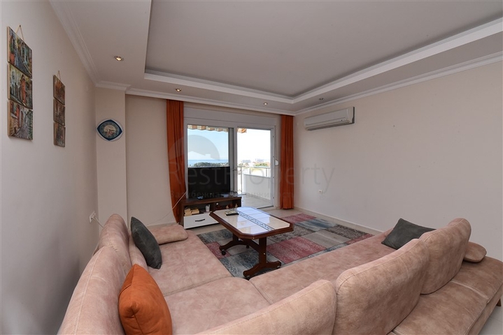 اطلالة بحر في الانيا - شقة غرفة وصالة مفروشة -ضمن مجمع يضم كافة الخدمات -افسلار / الانيا 