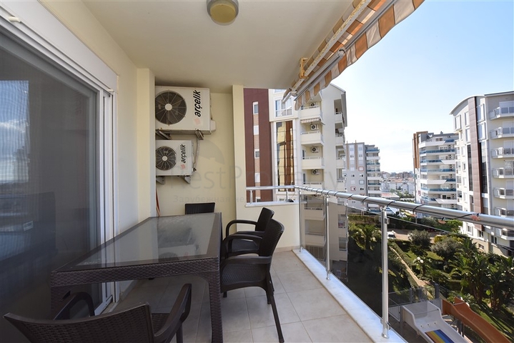 اطلالة بحر في الانيا - شقة غرفة وصالة مفروشة -ضمن مجمع يضم كافة الخدمات -افسلار / الانيا 