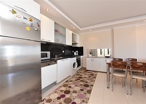 اطلالة بحر في الانيا - شقة غرفة وصالة مفروشة -ضمن مجمع يضم كافة الخدمات -افسلار / الانيا 