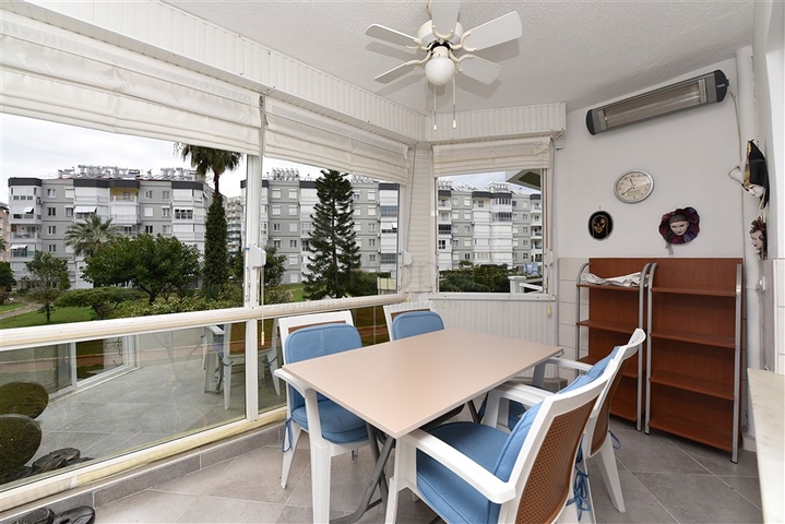 100 متر الى البحر - شقة غرفتين وصالة في اوبا / الانيا