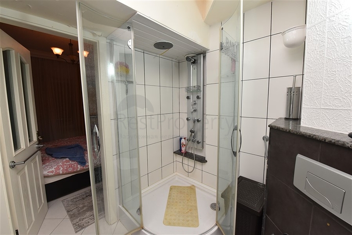 100 متر الى البحر - شقة غرفتين وصالة في اوبا / الانيا