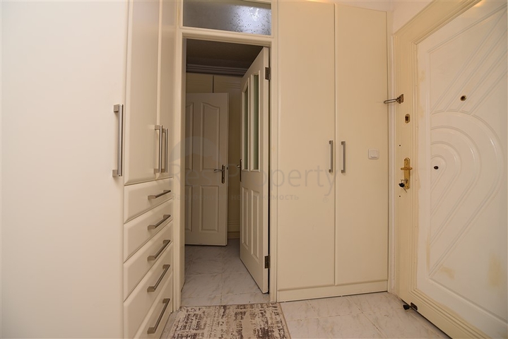 100 متر الى البحر - شقة غرفتين وصالة في اوبا / الانيا