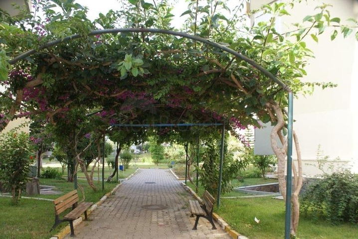 100 متر الى البحر - شقة غرفتين وصالة في اوبا / الانيا