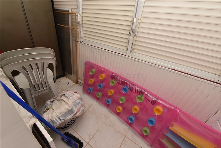 100 متر الى البحر - شقة غرفتين وصالة في اوبا / الانيا