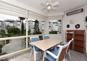 100 متر الى البحر - شقة غرفتين وصالة في اوبا / الانيا