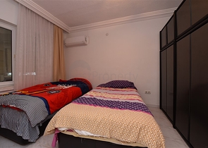 100 متر الى البحر - شقة غرفتين وصالة في اوبا / الانيا