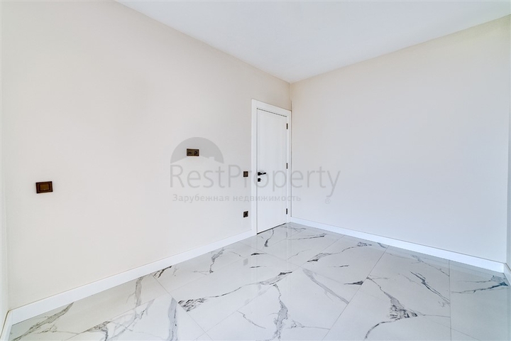 الاستثمار العقاري في الانيا - مجمع قيد الانشاء في اوبا / الانيا 