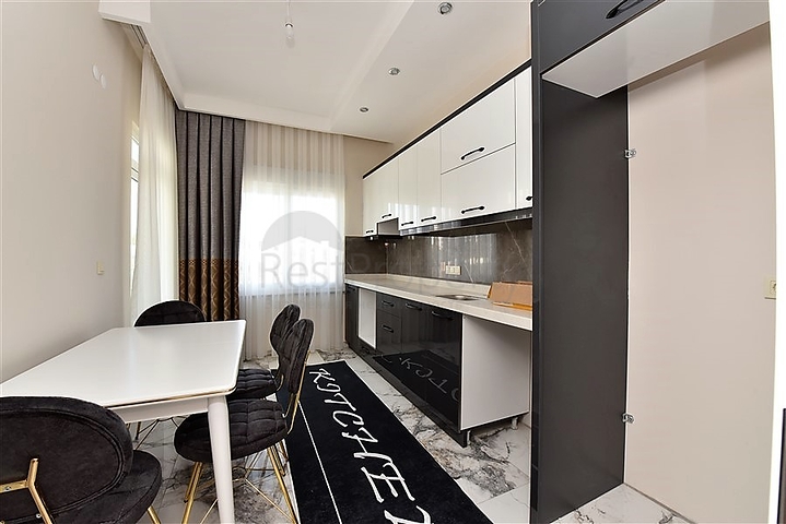 شقق للبيع في كوناكلي - مجمع سكني جديد -قريب من البحر والمركز -الانيا 