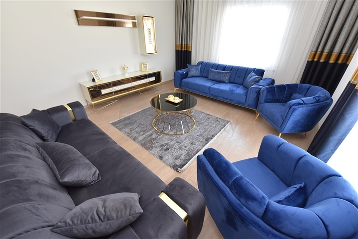 شقق للبيع في كوناكلي - مجمع سكني جديد -قريب من البحر والمركز -الانيا 