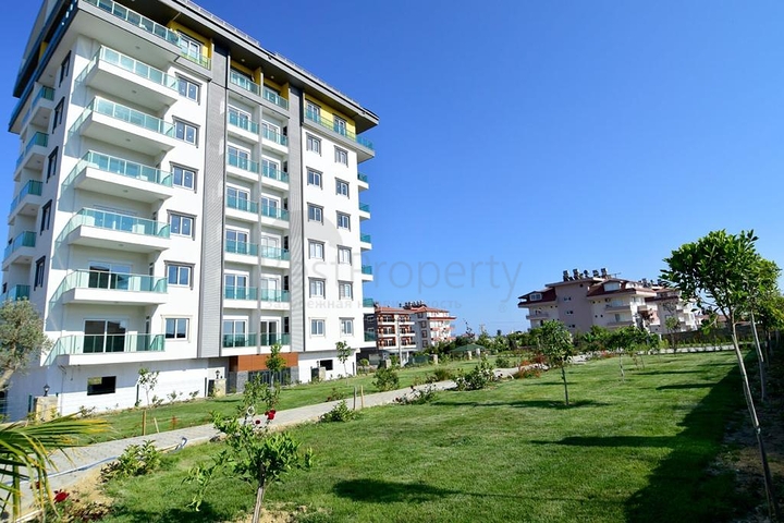 شقق للبيع في كوناكلي - مجمع سكني جديد -قريب من البحر والمركز -الانيا 