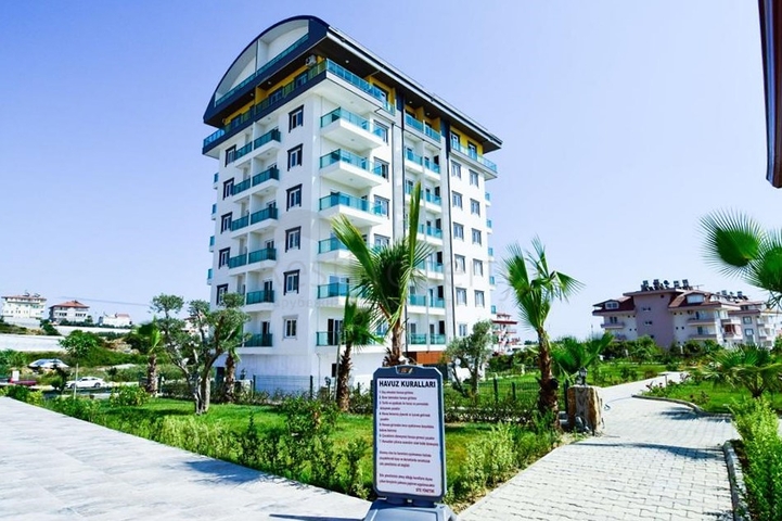 شقق للبيع في كوناكلي - مجمع سكني جديد -قريب من البحر والمركز -الانيا 