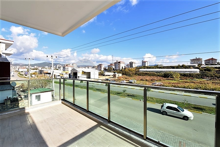 شقق للبيع في كوناكلي - مجمع سكني جديد -قريب من البحر والمركز -الانيا 