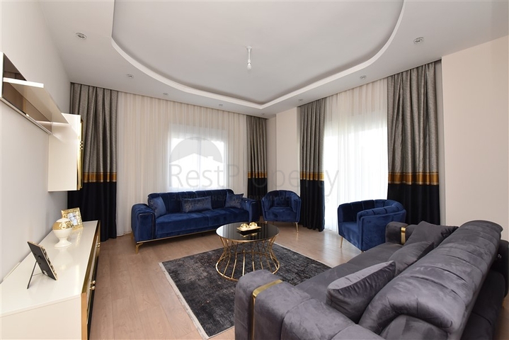 شقق للبيع في كوناكلي - مجمع سكني جديد -قريب من البحر والمركز -الانيا 