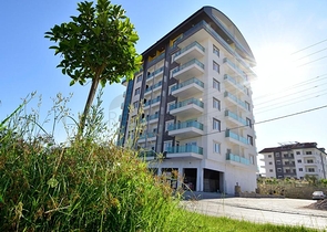 شقق للبيع في كوناكلي - مجمع سكني جديد -قريب من البحر والمركز -الانيا 