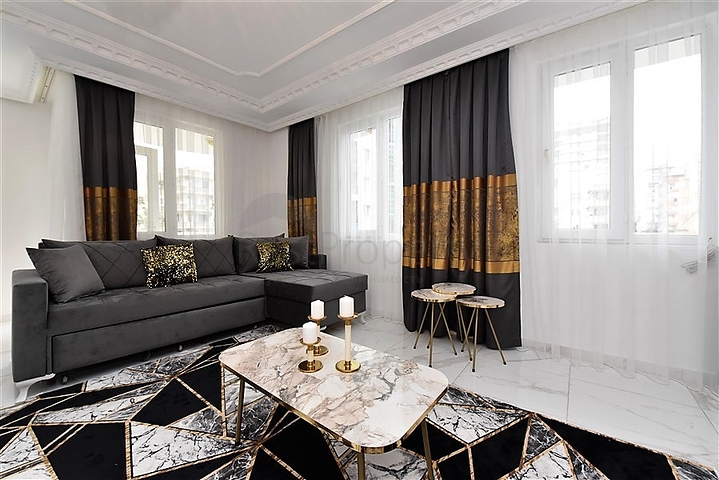 شقة غرفتين وصالة للبيع - في محمودلار / مدينة الانيا 