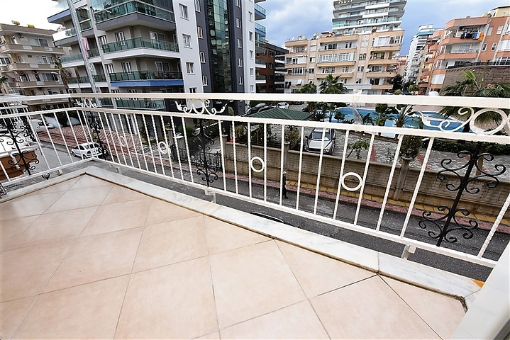 شقة غرفتين وصالة للبيع - في محمودلار / مدينة الانيا 