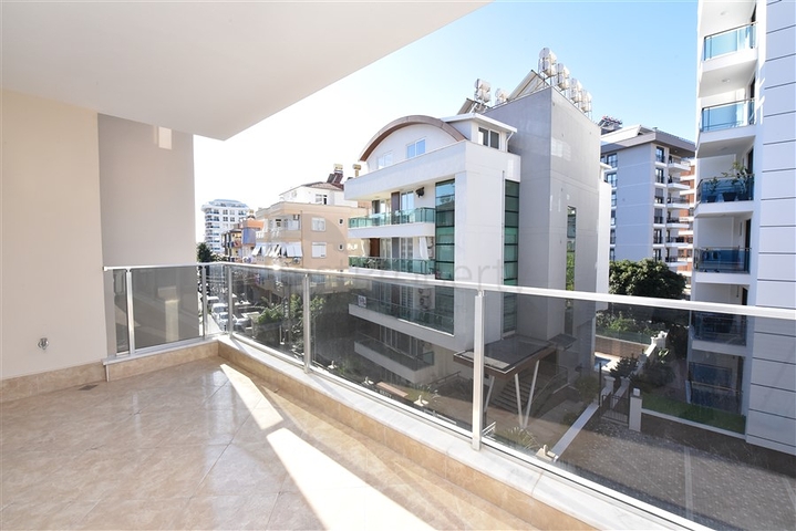 شقق للبيع في مركز الانيا - غرفة وصالة مفروشة - الانيا سنتر 