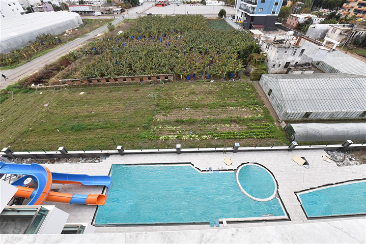 اطلالة بحر -دوبلكس 4 غرف وصالة -مجمع جديد -في كارجيجاك / الانيا 