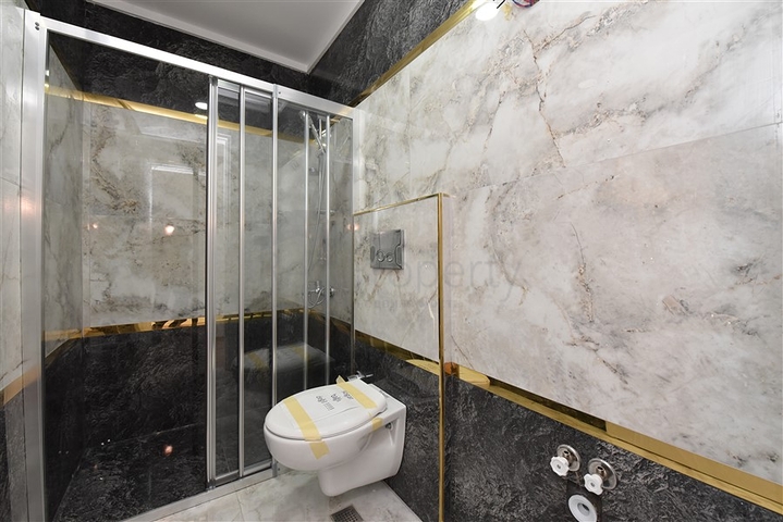 اطلالة بحر -دوبلكس 4 غرف وصالة -مجمع جديد -في كارجيجاك / الانيا 