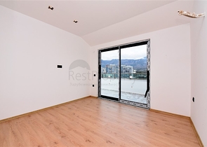 اطلالة بحر -دوبلكس 4 غرف وصالة -مجمع جديد -في كارجيجاك / الانيا 