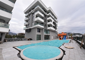 اطلالة بحر -دوبلكس 4 غرف وصالة -مجمع جديد -في كارجيجاك / الانيا 