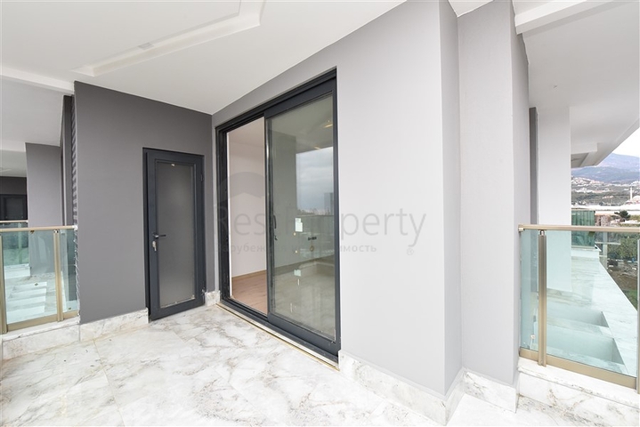 اطلالة بحر - دوبلكس 4 غرف وصالة -مجمع حديث -في كارجيجاك / الانيا 