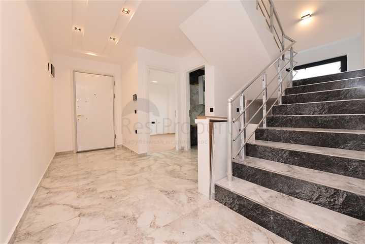 اطلالة بحر - دوبلكس 4 غرف وصالة -مجمع حديث -في كارجيجاك / الانيا 