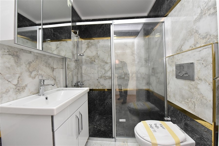 اطلالة بحر - دوبلكس 4 غرف وصالة -مجمع حديث -في كارجيجاك / الانيا 