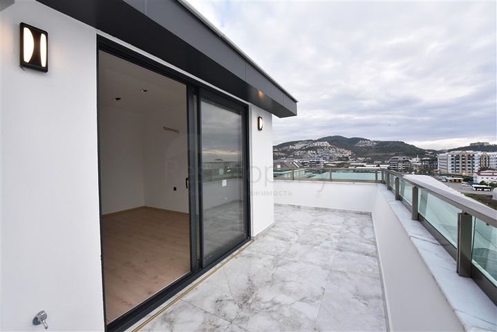 اطلالة بحر - دوبلكس 4 غرف وصالة -مجمع حديث -في كارجيجاك / الانيا 