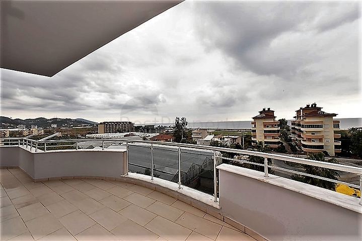 اطلالة بحر - دوبلكس 3 غرف وصالة في ديمرتاش / الانيا 