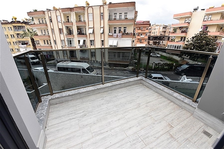 مركز الانيا - شقة غرفتين وصالة جديدة -الانيا 