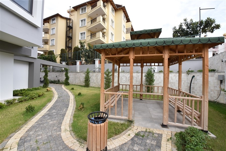 مركز الانيا - شقة غرفتين وصالة جديدة -الانيا 