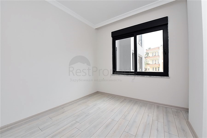 مركز الانيا - شقة غرفتين وصالة جديدة -الانيا 