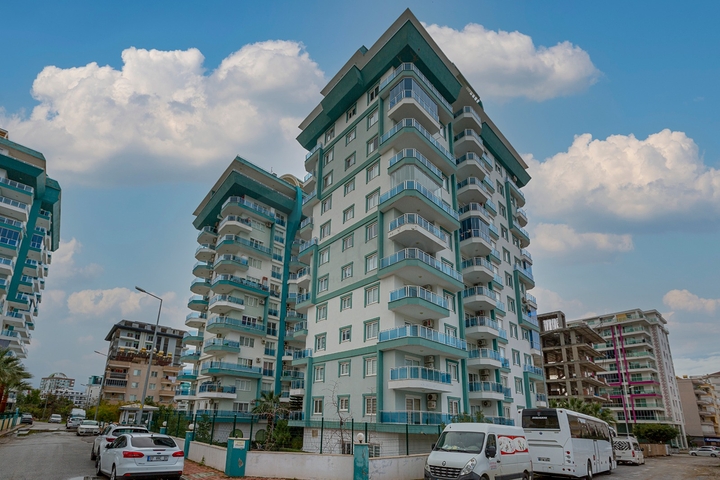 اطلالة بحر - مجمع فاخر - شقة 2 غرفة وصالة مفروشة - محمودلار / الانيا 