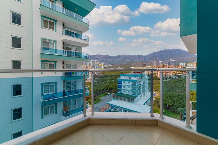 اطلالة بحر - مجمع فاخر - شقة 2 غرفة وصالة مفروشة - محمودلار / الانيا 