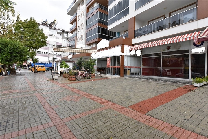 محلات للبيع في الانيا - قريب من شاطئ كليوباترا 