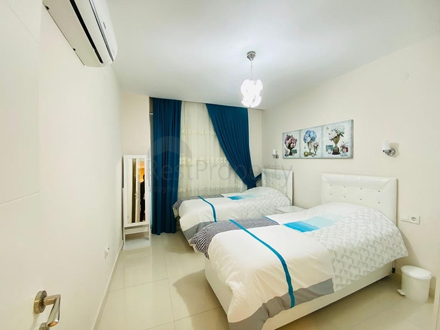 شقق اطلالة بحر في كاستل - غرفتين وصالة مفروشة -على البحر مباشرة -كاستل / الانيا 