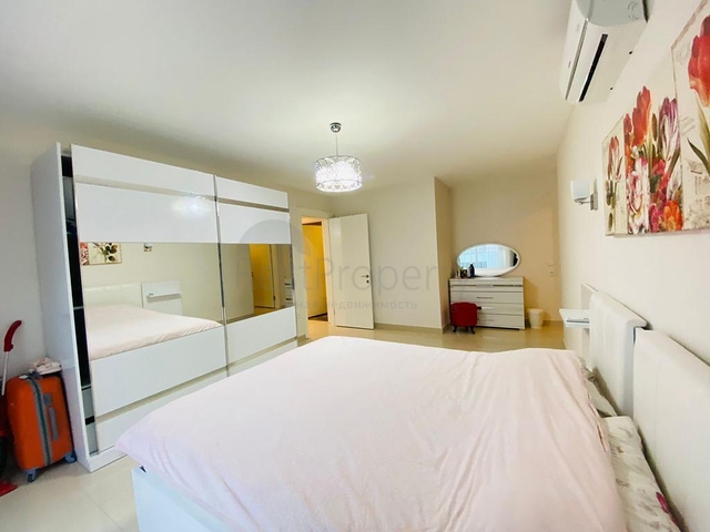 شقق اطلالة بحر في كاستل - غرفتين وصالة مفروشة -على البحر مباشرة -كاستل / الانيا 