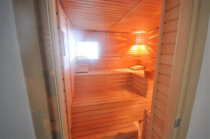 شقق اطلالة بحر في كاستل - غرفتين وصالة مفروشة -على البحر مباشرة -كاستل / الانيا 