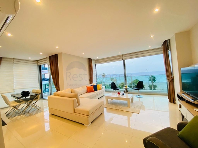 شقق اطلالة بحر في كاستل - غرفتين وصالة مفروشة -على البحر مباشرة -كاستل / الانيا 