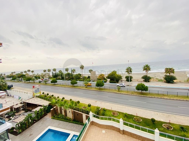 شقق اطلالة بحر في كاستل - غرفتين وصالة مفروشة -على البحر مباشرة -كاستل / الانيا 