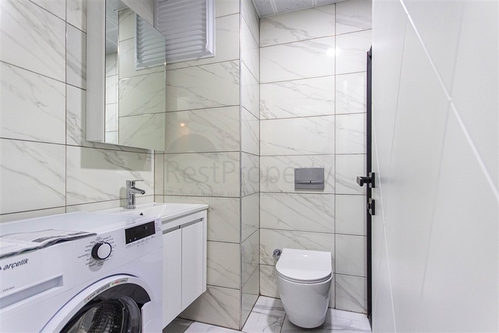 شقة فاخرة - غرفة وصالة ضمن مجمع سكني حديث - محمودلار / الانيا 