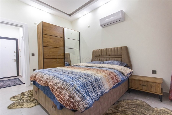 شقة فاخرة - غرفة وصالة ضمن مجمع سكني حديث - محمودلار / الانيا 