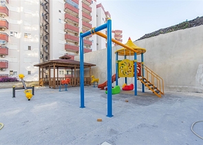 شقة فاخرة - غرفة وصالة ضمن مجمع سكني حديث - محمودلار / الانيا 