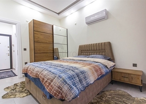 شقة فاخرة - غرفة وصالة ضمن مجمع سكني حديث - محمودلار / الانيا 