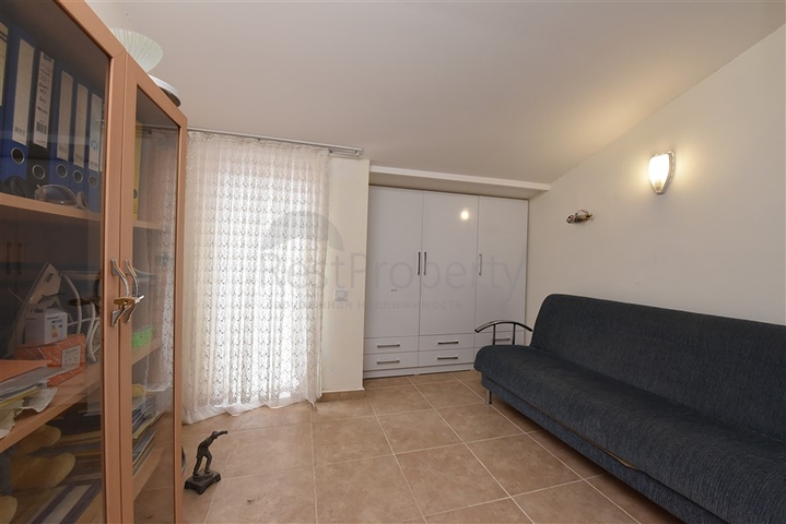 دوبلكس قريبة من البحر - 3 غرف وصالة ضمن مجمع سكني - الانيا 