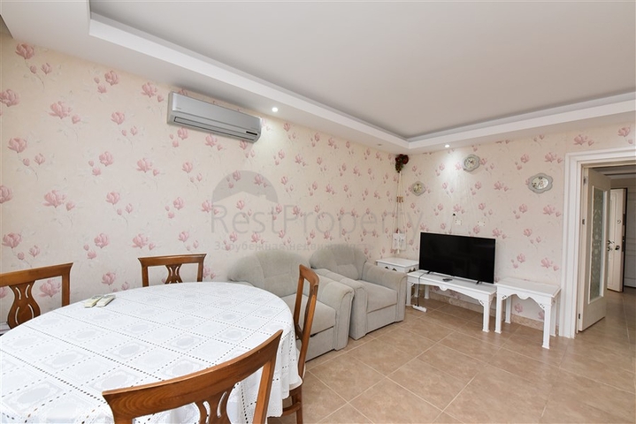 دوبلكس قريبة من البحر - 3 غرف وصالة ضمن مجمع سكني - الانيا 